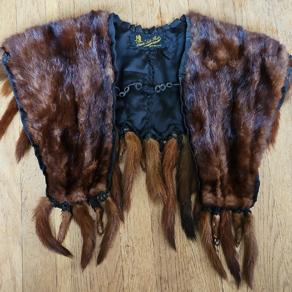 Vintage Fur Wrap With Tails And Feet O/S